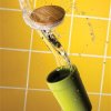 Mug En Plastique Recyclé Et Bambou 300ml BAM Vert Avec Eau Mug En Plastique Recyclé Et Bambou 300ml BAM Vert Avec Eau