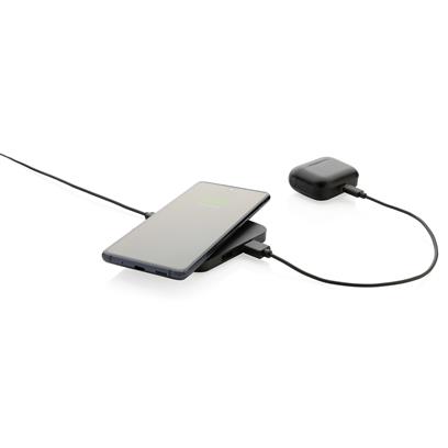 Chargeur Sans Fil Avec Ports USB En Plastique Recyclé 10W BIRO Noir Avec Téléphone