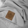 Plaid Sherpa Double épaisseur En PET Recyclé 420g 120x150cm PLAIDOUBLE Gravure Sur Patch Plaid Sherpa Double épaisseur En PET Recyclé 420g 120x150cm PLAIDOUBLE Gravure Sur Patch