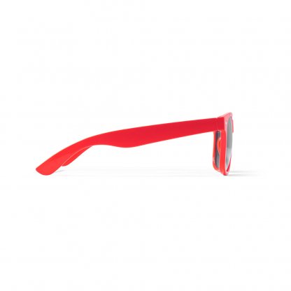 Lunettes De Soleil En PET Recyclé SALEMA Lunette Rouge De Profil