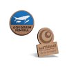 Badge Sur Mesure En Bois MDF Avec Pince épingle PINCO XL Exemple Marquage Badge Sur Mesure En Bois MDF Avec Pince épingle PINCO XL Exemple Marquage
