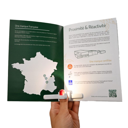 Lampe De Lecture 3 En 1 En Nylon PA12 Recyclable LIZIA Mise En Situation